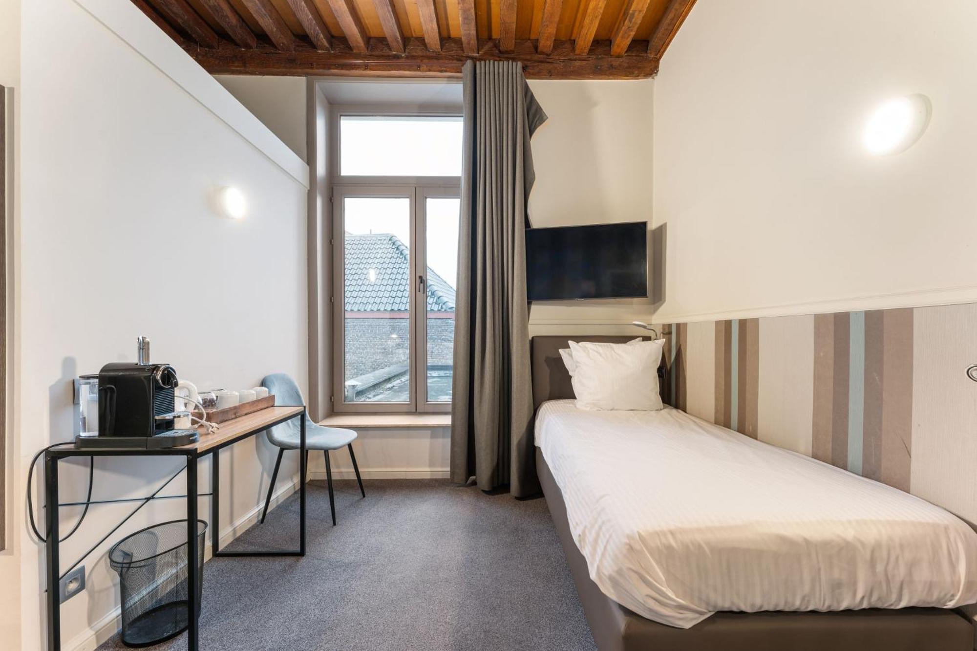 Hotel Karel De Stoute 布鲁日 外观 照片